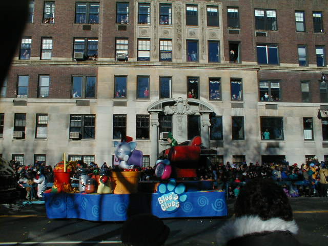 Blue's Clues Float